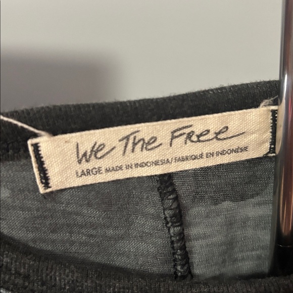 We The Free Black and Gray Top - Picture 2 of 3